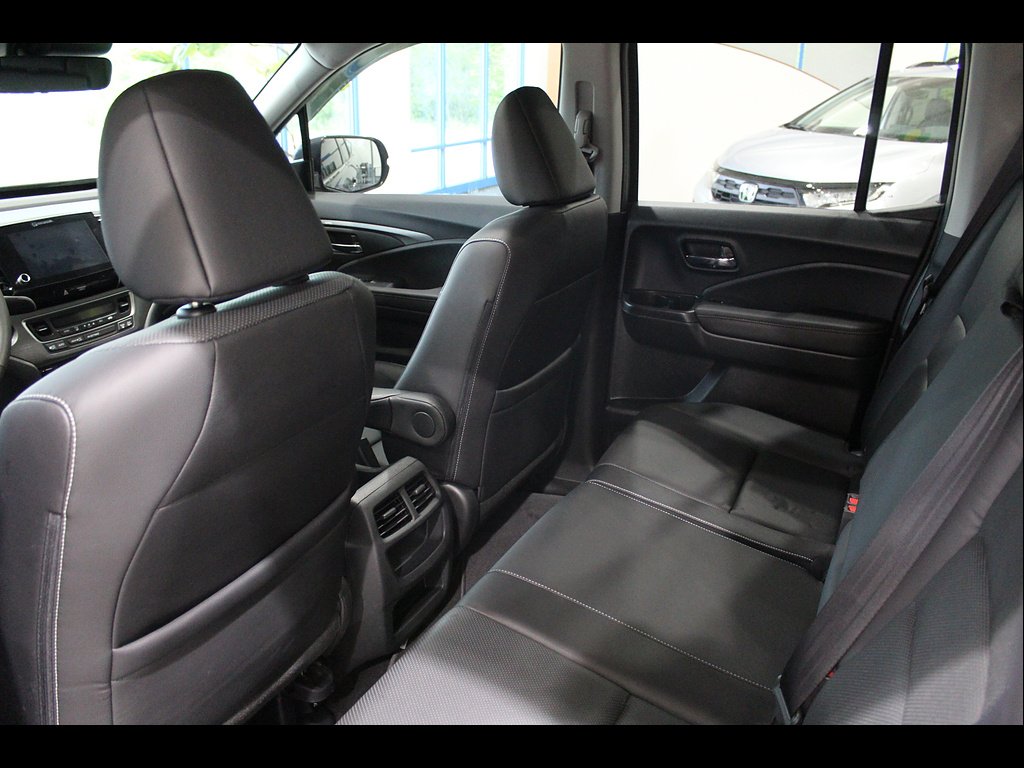 Certified Used 2023 Modern Steel Metallic Honda RTL image 16