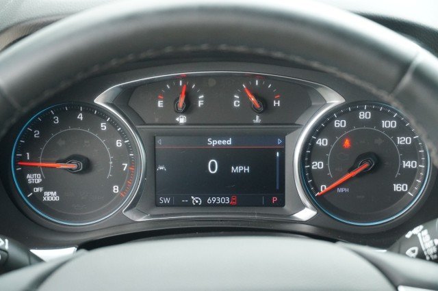 Used 2023 Sterling Gray Metallic Chevrolet LT Cloth image 27
