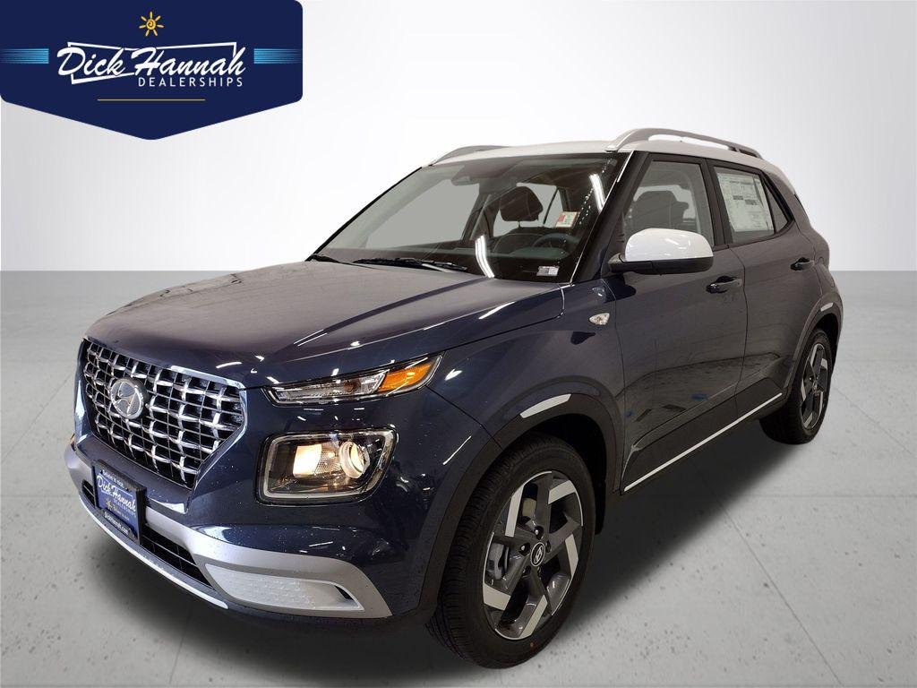 2026 Hyundai Venue SEL w/ 2-Tone Roof IVT's photo