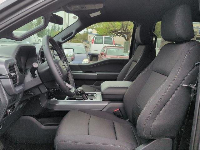 New 2026 Carbonized Gray Metallic Ford XLT image 12