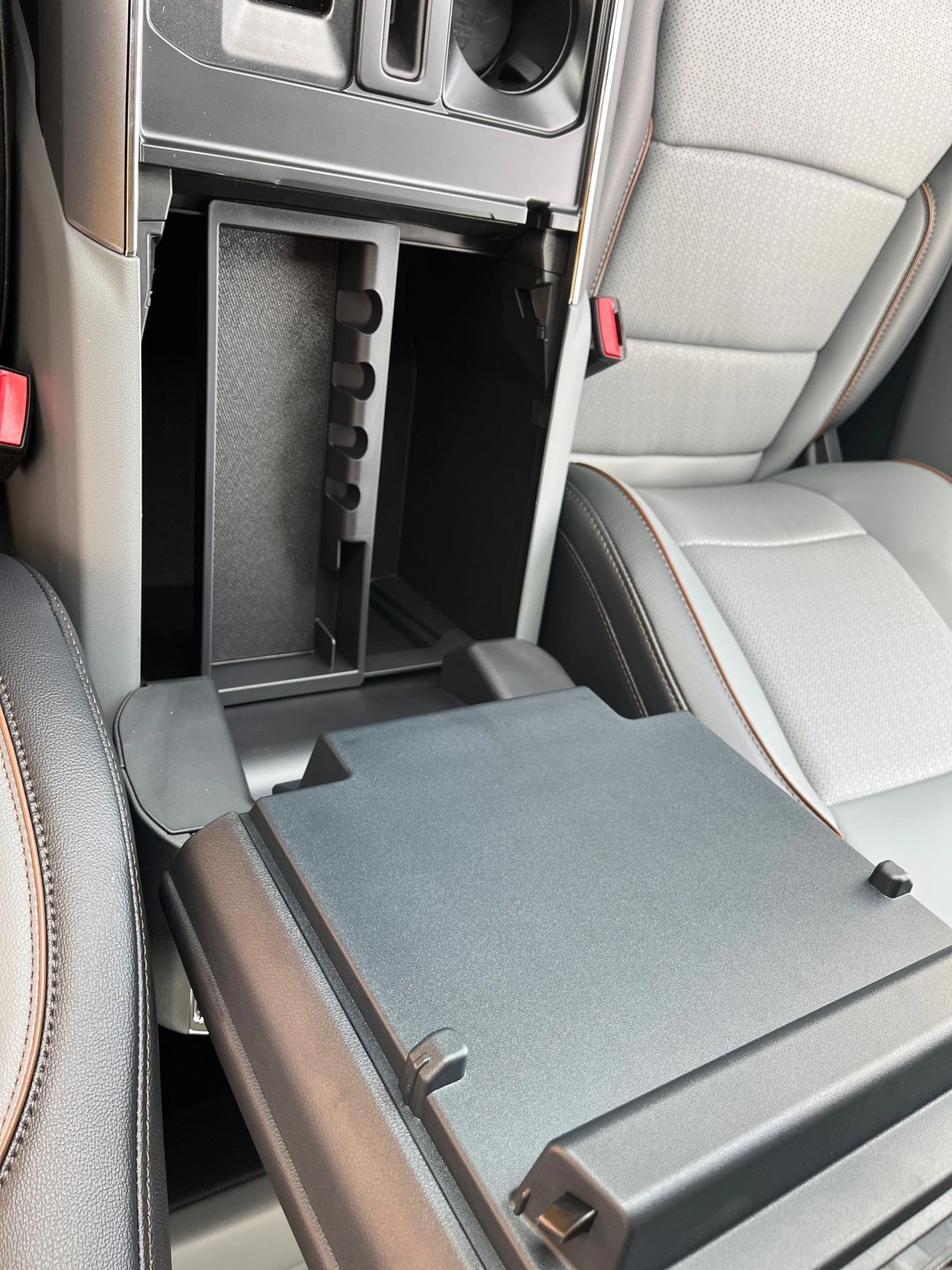 New 2026 Avalanche Ford Lariat® image 21