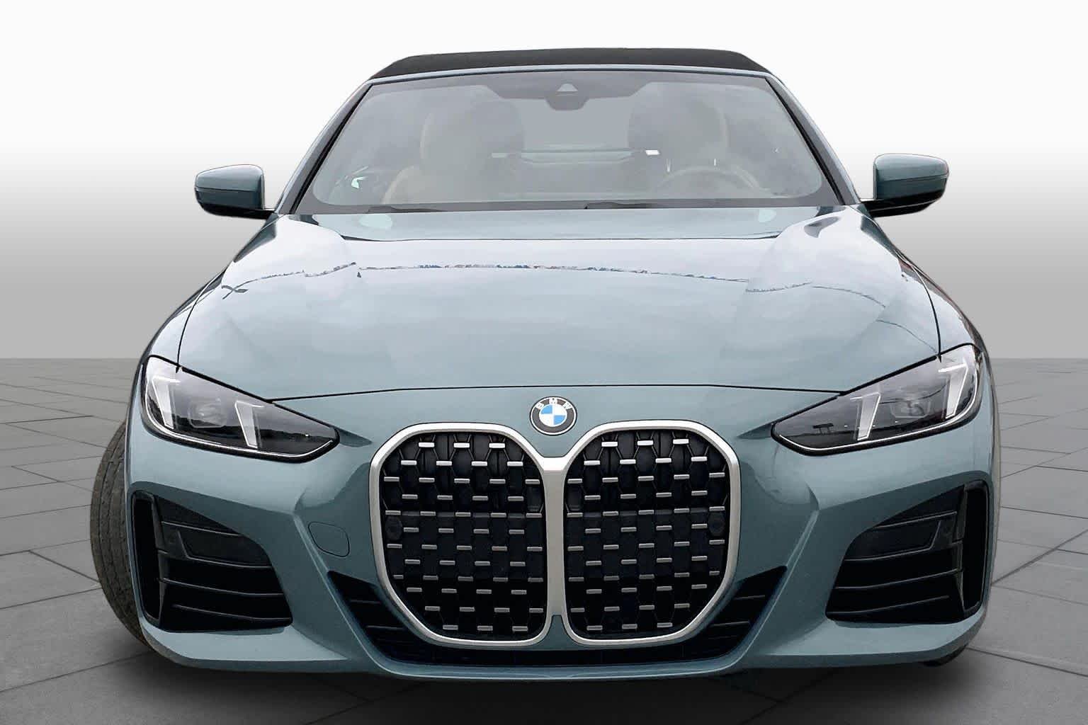 Used 2026 Cape York Green Metallic BMW 430i image 4