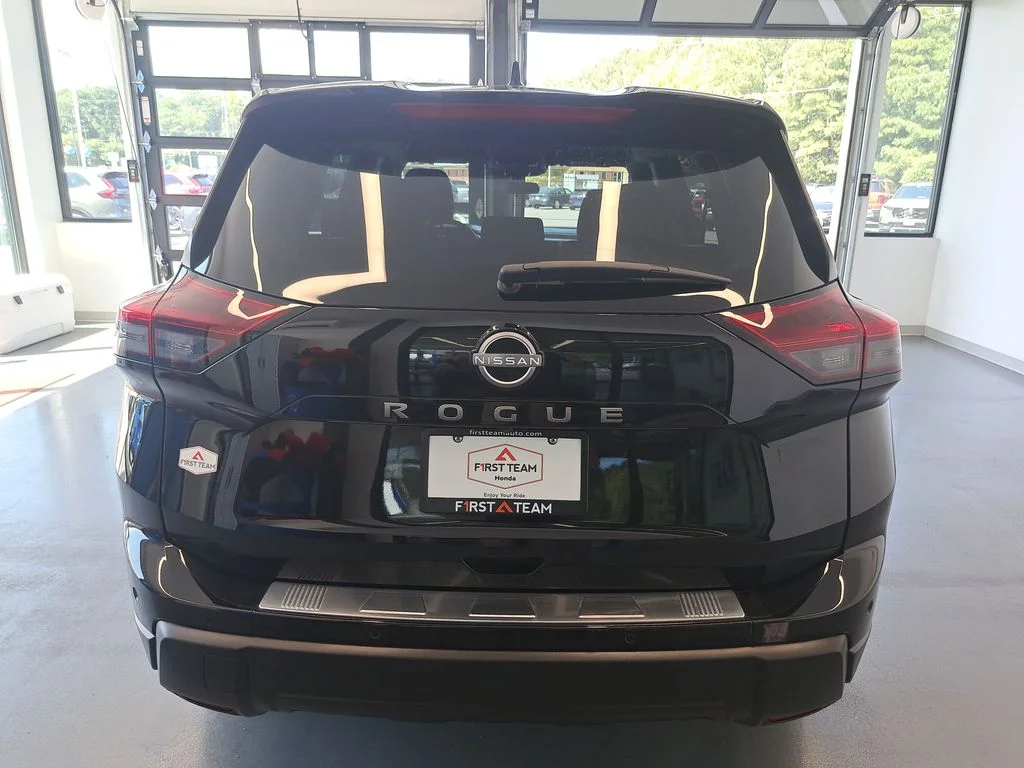 Used 2025 Black Nissan SV image 10