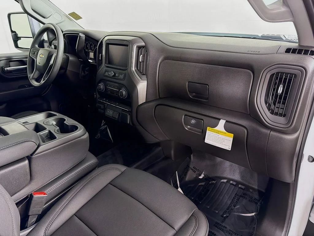 New 2026 Summit White Chevrolet Work Truck image 26