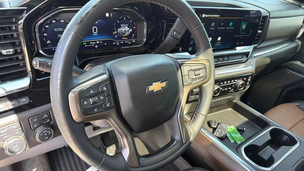 Used 2024 Iridescent Pearl Tricoat Chevrolet High Country DRW image 23