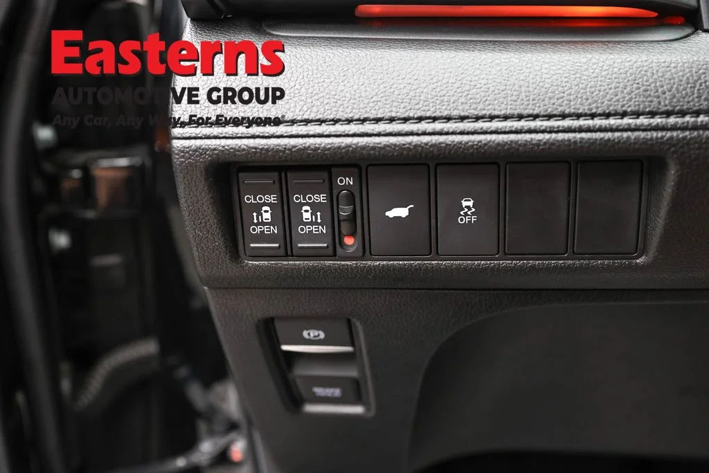 Used 2025 Black Honda Sport-L image 21