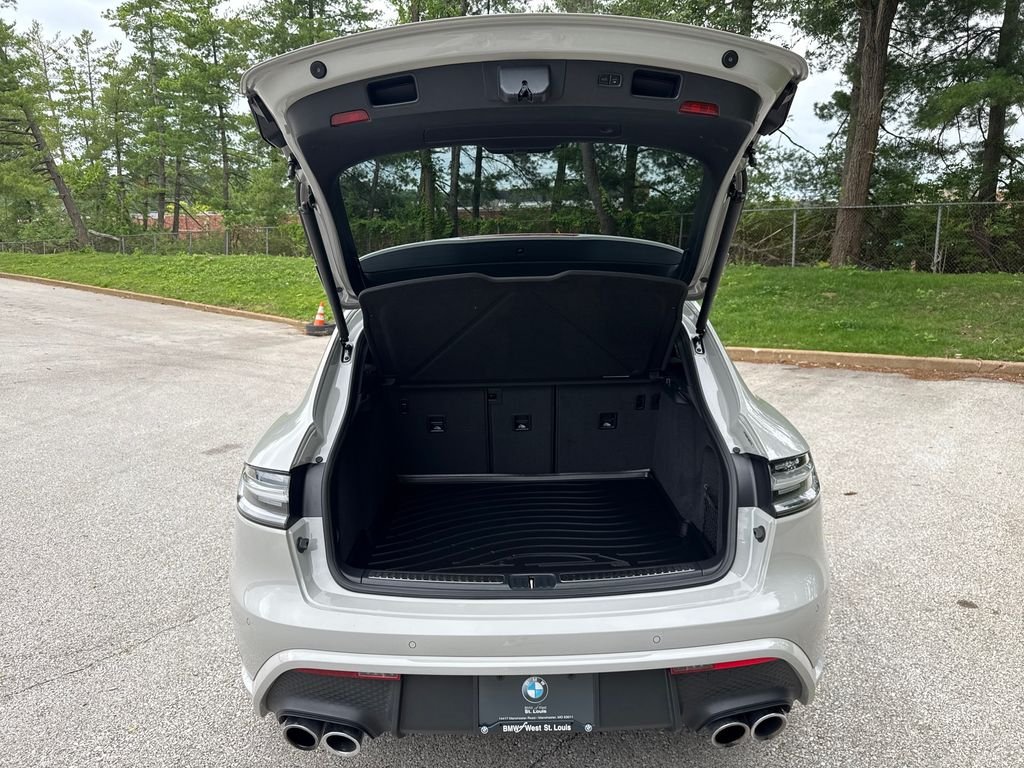 Used 2022 Gray Porsche S image 25