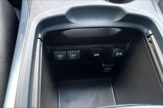 Used 2018 White Acura 3.5L image 32