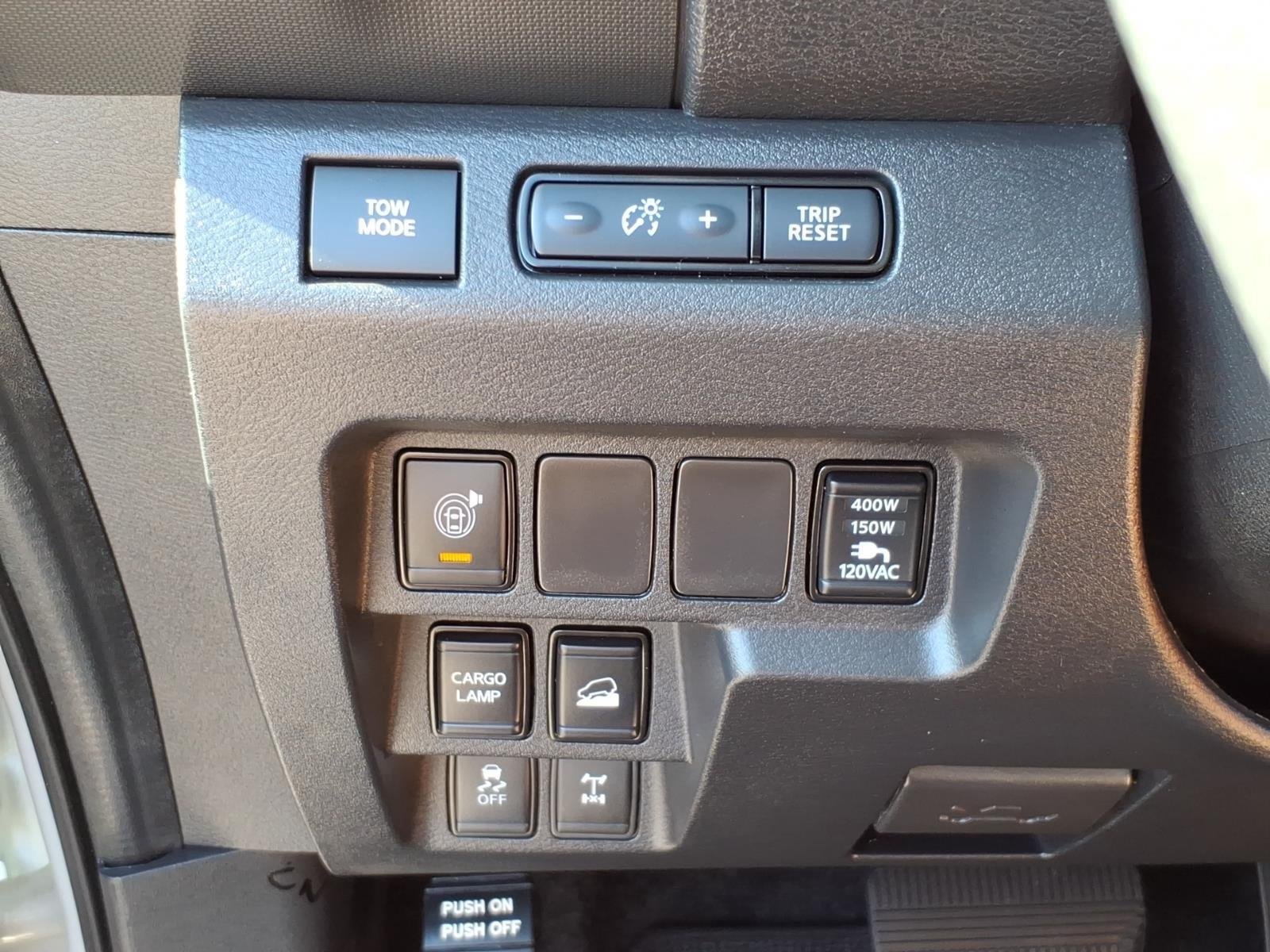 Used 2023 Glacier White Nissan PRO-4X image 15