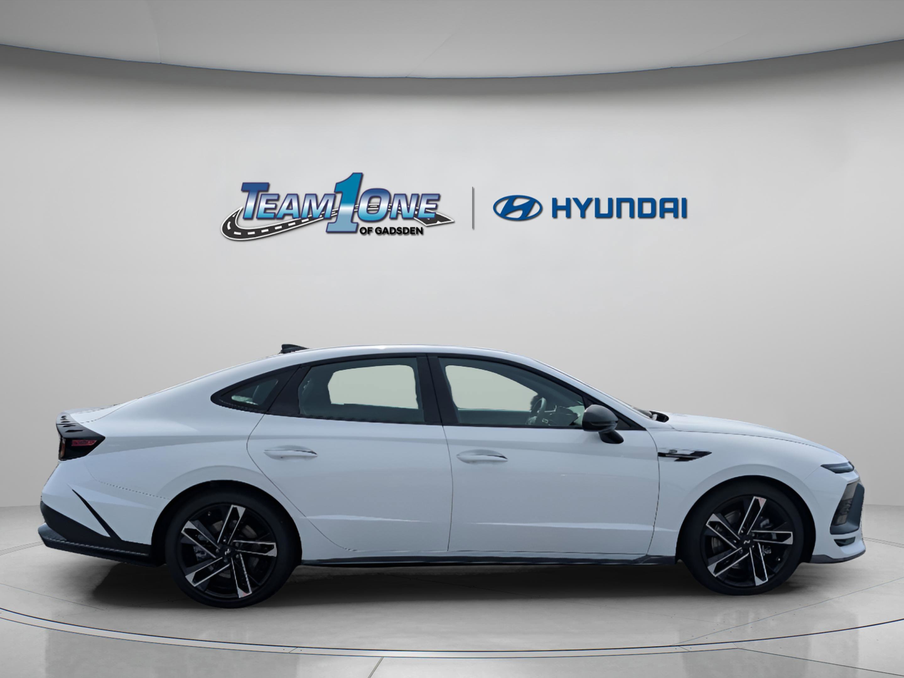 New 2026 Serenity White Hyundai N Line image 9
