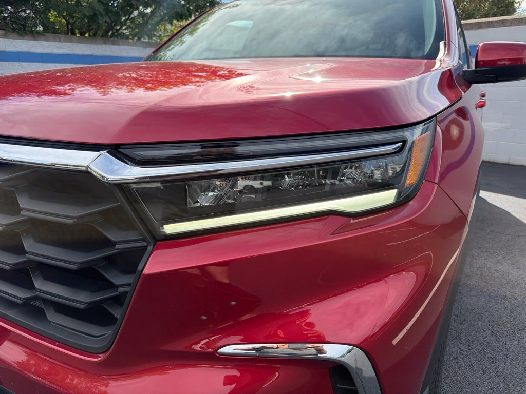 2025 Honda Pilot EX-L - Photo 9