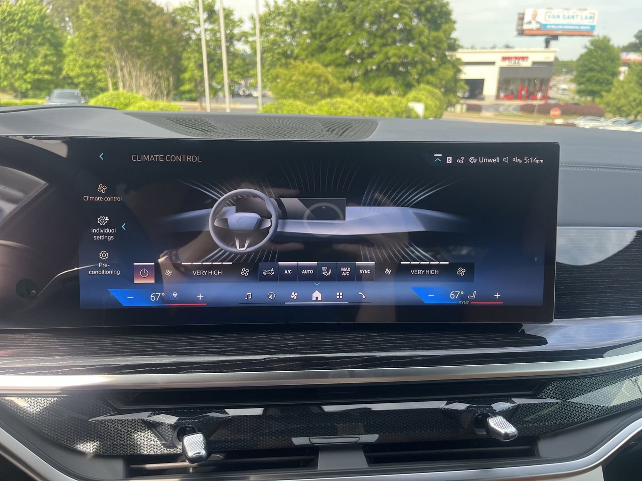New 2027 Mineral White Metallic BMW xDrive40i image 27