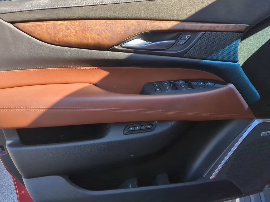 Used 2015 CRYSTAL RED TINTCOAT Cadillac Premium image 10