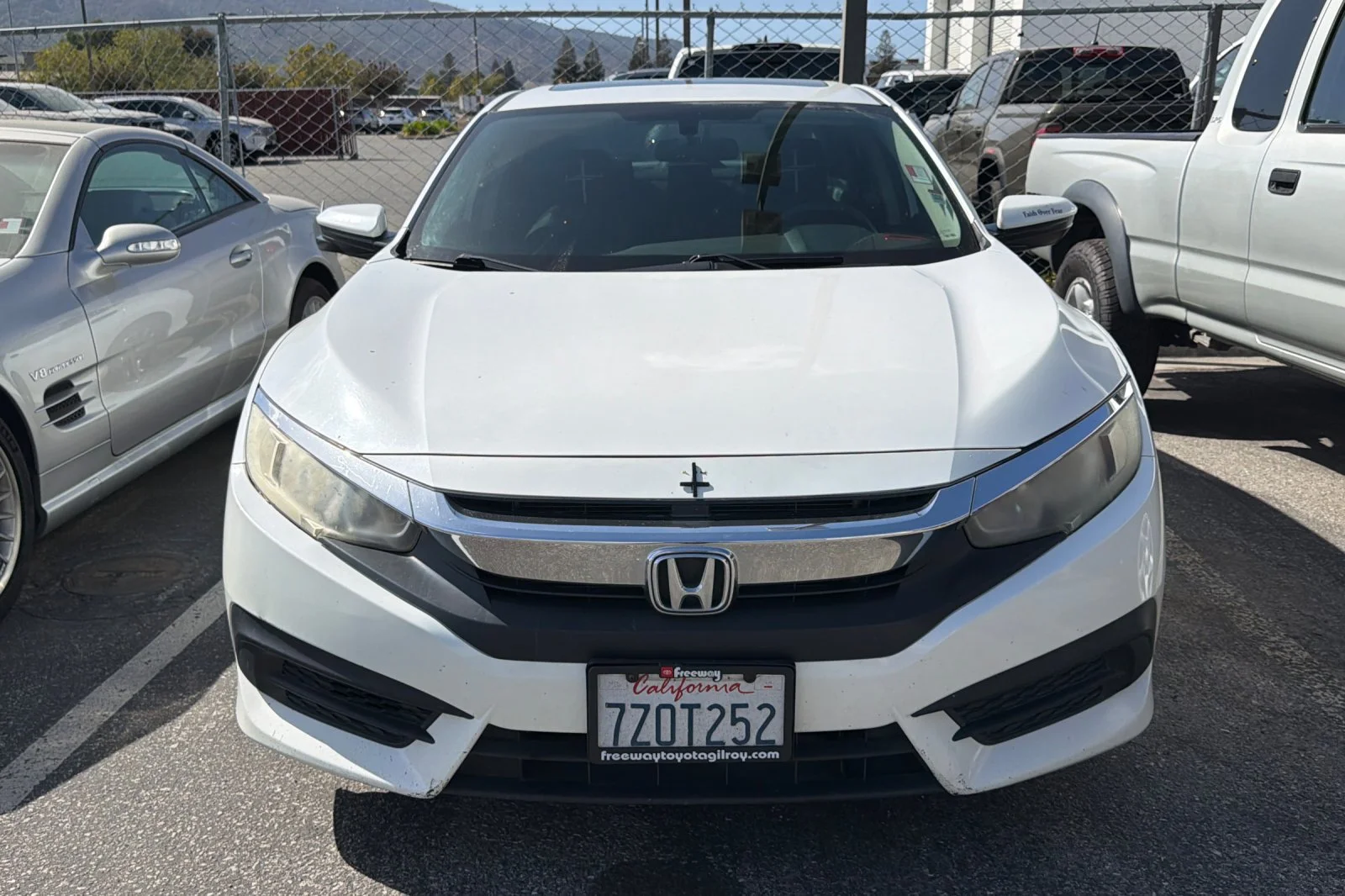Used 2017  Honda EX image 3
