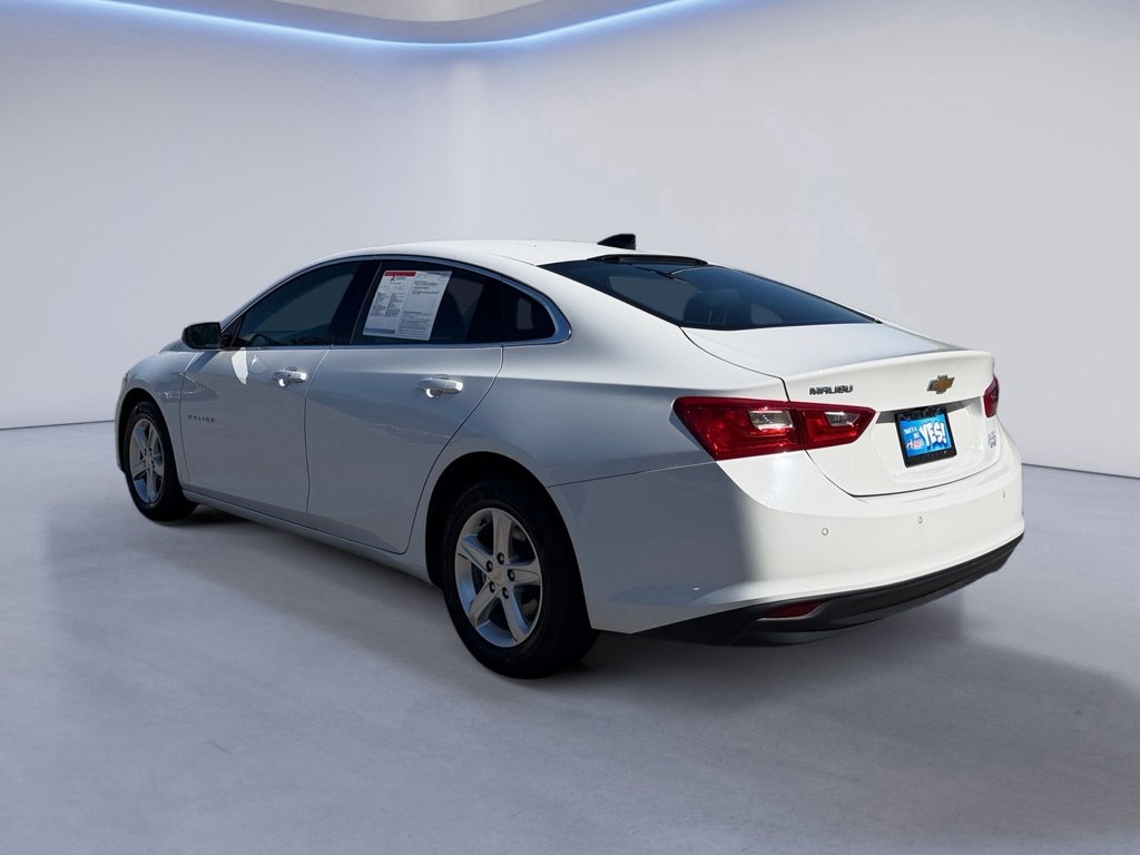 Used 2023 Summit White Chevrolet LS image 5