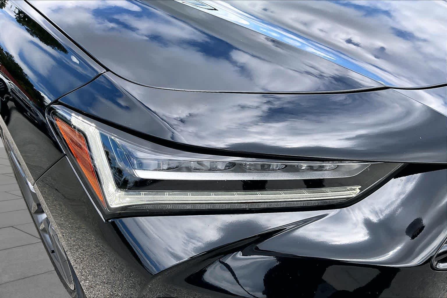 Used 2025 Majestic Black Pearl Acura w/A-Spec Package image 28