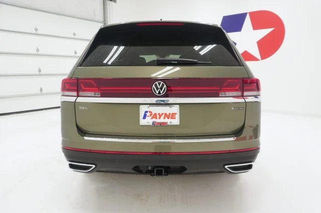 New 2026 Avocado Green Pearl Volkswagen 2.0T SEL image 6