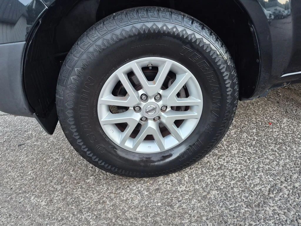 Used 2016 Magnetic Black Nissan SV image 8
