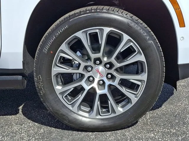 New 2026 Glacier White Tricoat GMC Denali image 9