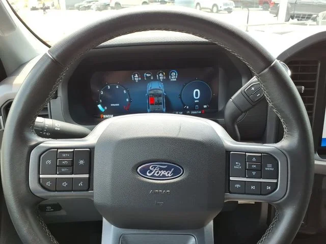 Used 2025 White Ford XLT image 23