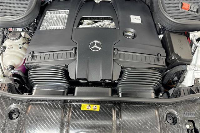 New 2026 Polar White Mercedes-Benz GLS 580 image 59