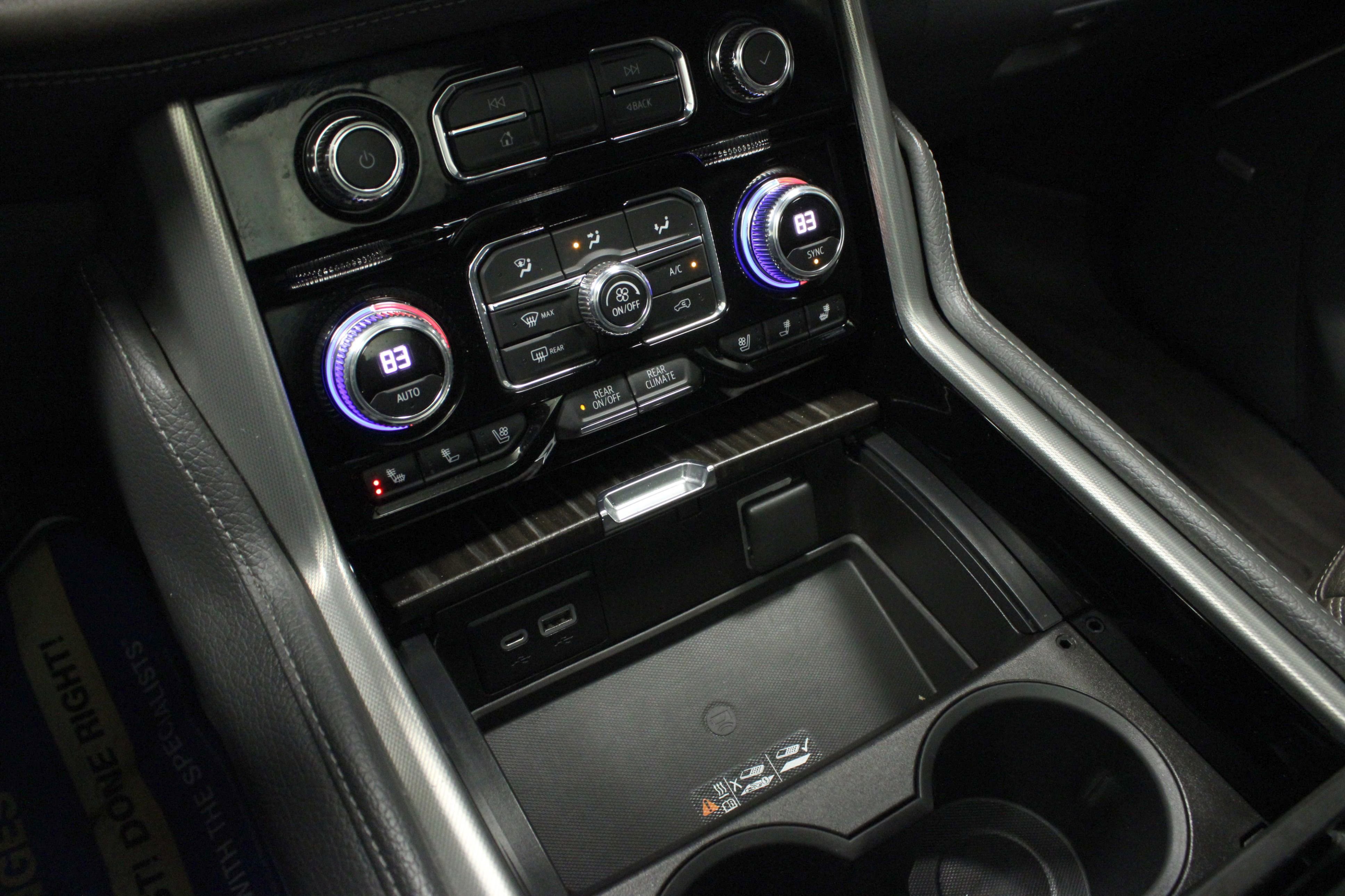Used 2022 Summit White GMC Denali image 22
