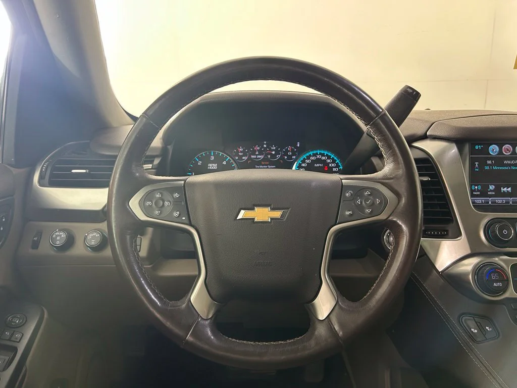 Used 2017 White Chevrolet LT image 5