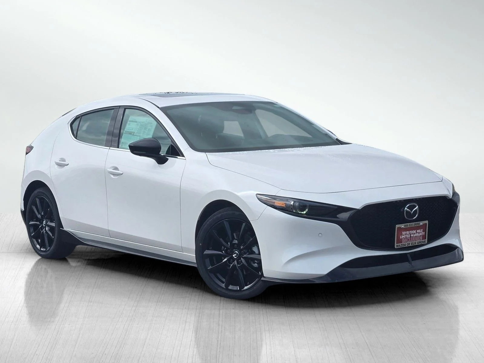 2026 Mazda CX-3 Premium Plus 2.5 AT 5-Door SKYACTIV AWD's photo