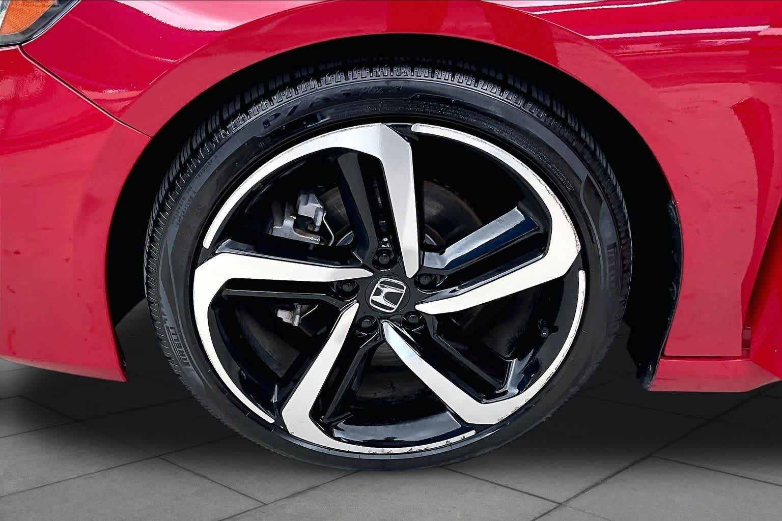 Used 2021 San Marino Red Honda Sport SE image 11