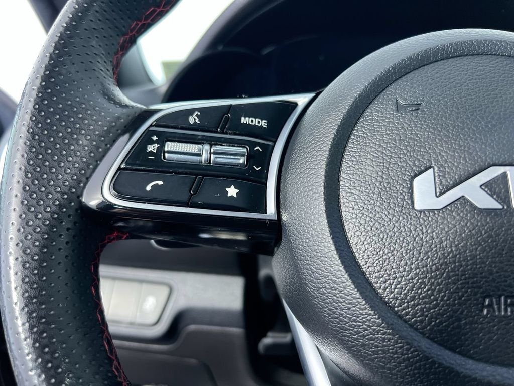 Used 2022 Black Kia GT image 12