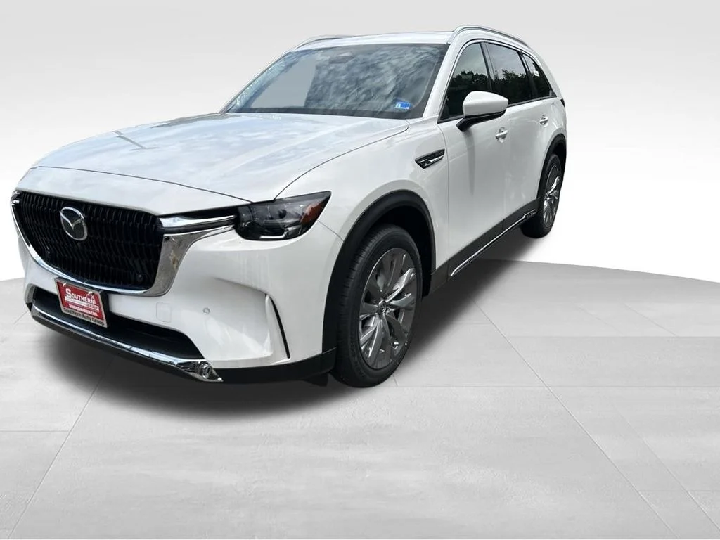 New 2026 Rhodium White Premium Mazda 3.3 Turbo Premium Plus image 2