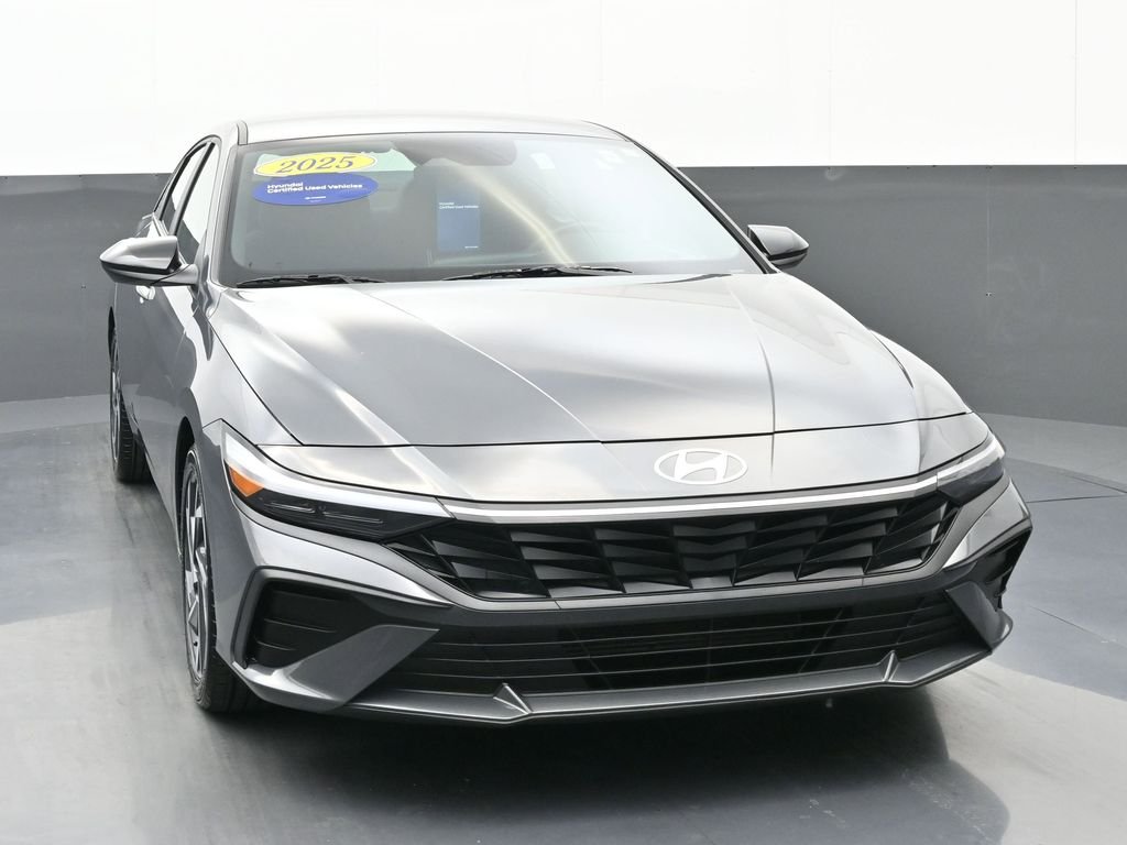 Certified Used 2025 Gray Hyundai SEL Sport image 9