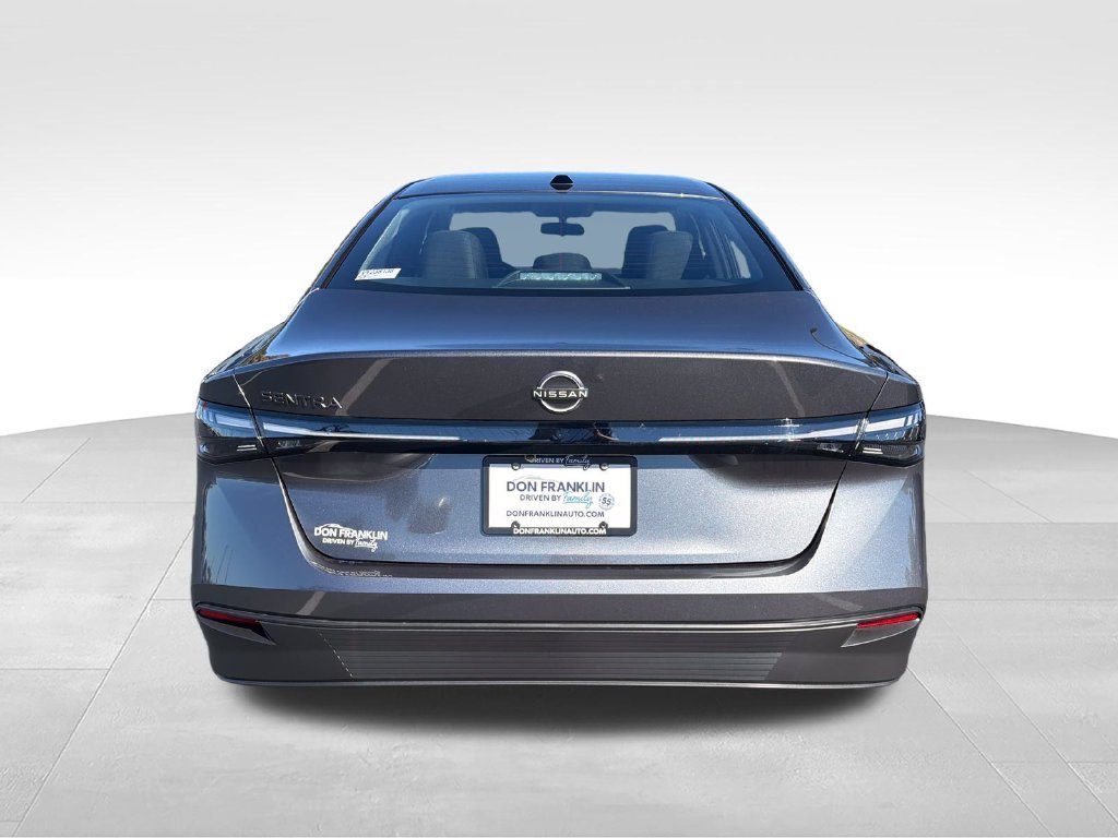 New 2027 Gray Nissan SV image 4