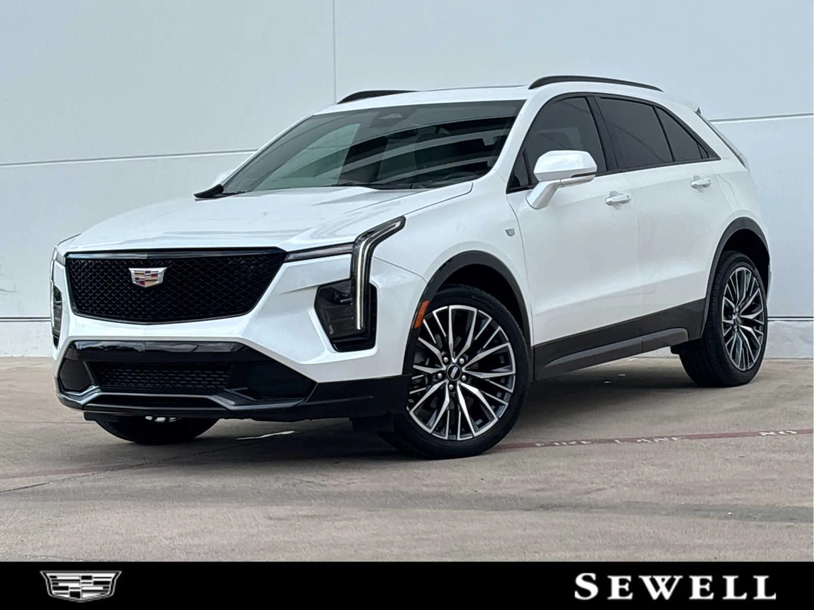 2024 Cadillac XT4 Sport's photo