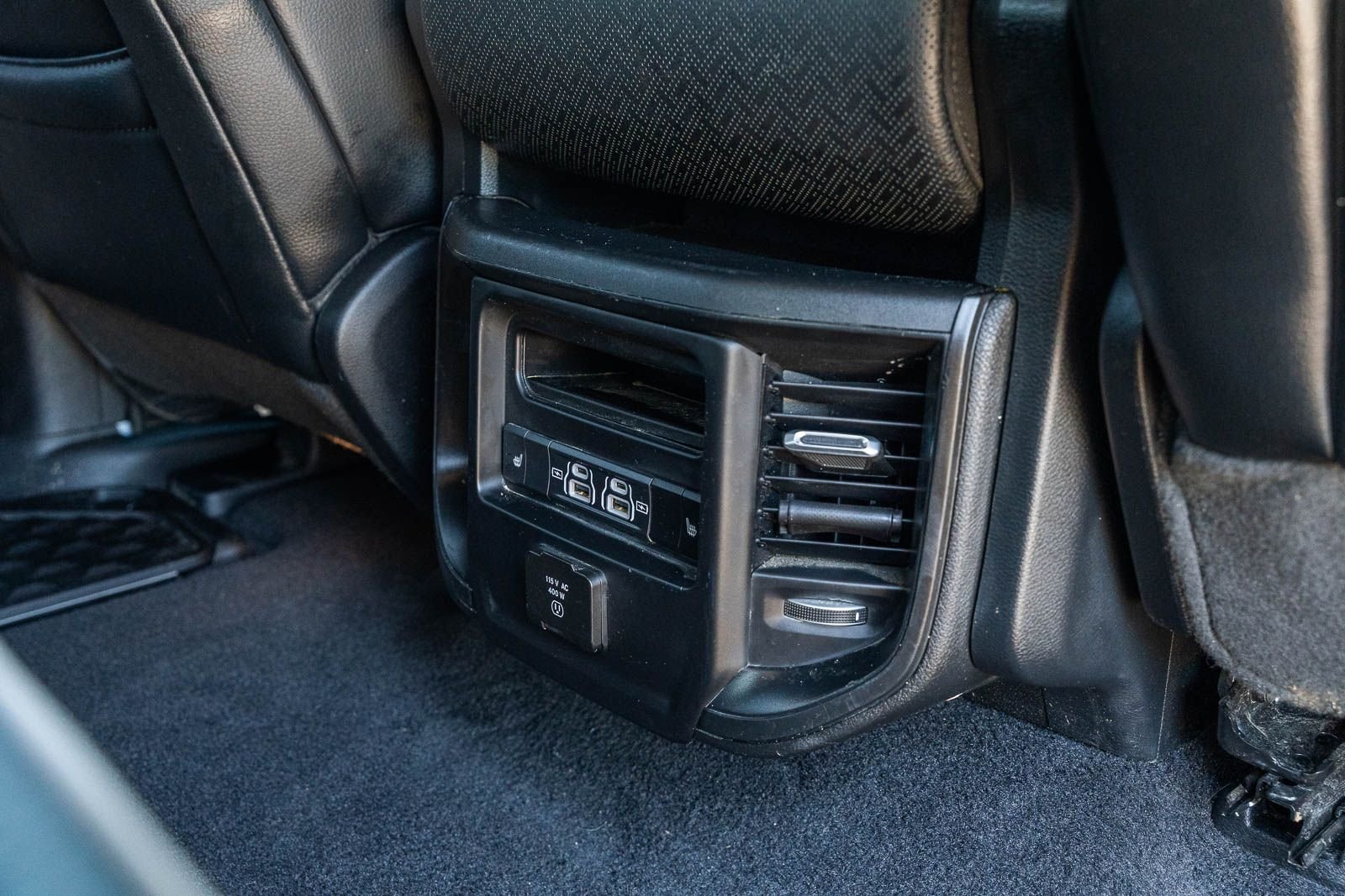Used 2025 White Ram Laramie image 15