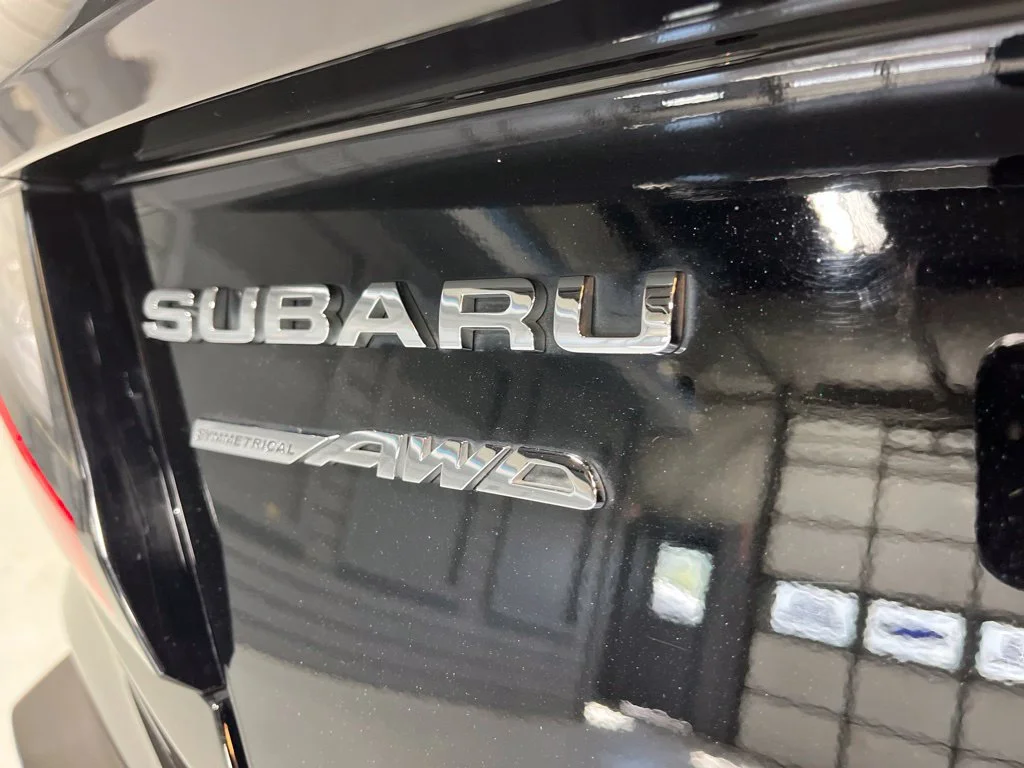 Used 2022 Crystal Black Silica Subaru Limited image 35