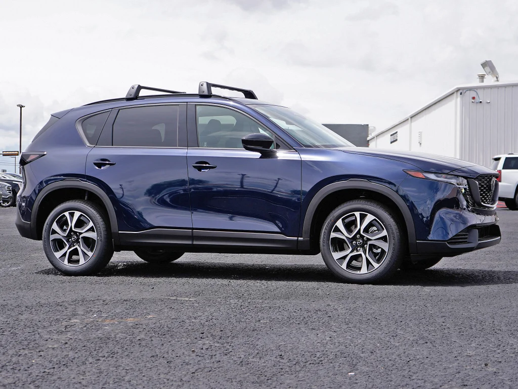 Used 2026 Navy Blue Mica Mazda Preferred image 11