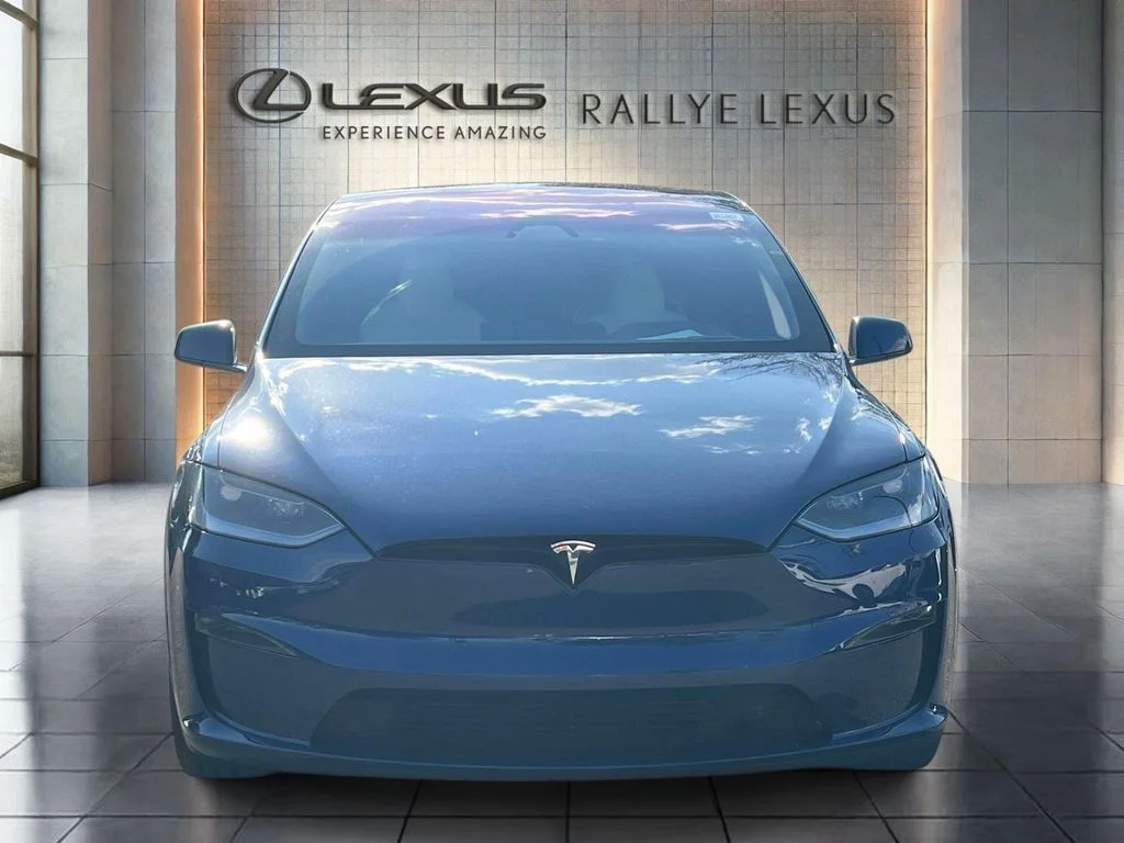 Used 2024 Tesla Model X Plaid with VIN 7SAXCBE63RF439418 for sale in Glen Cove, NY