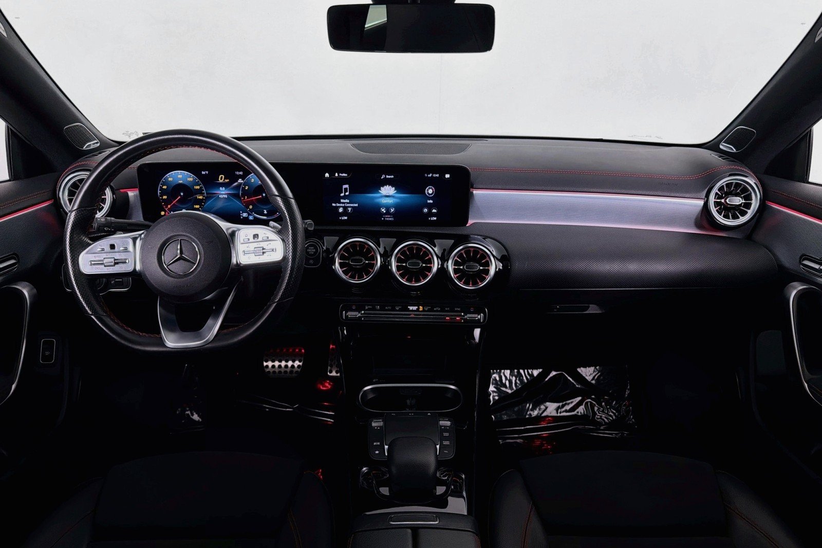 Certified Used 2023 Digital White Metallic Mercedes-Benz 250 image 6