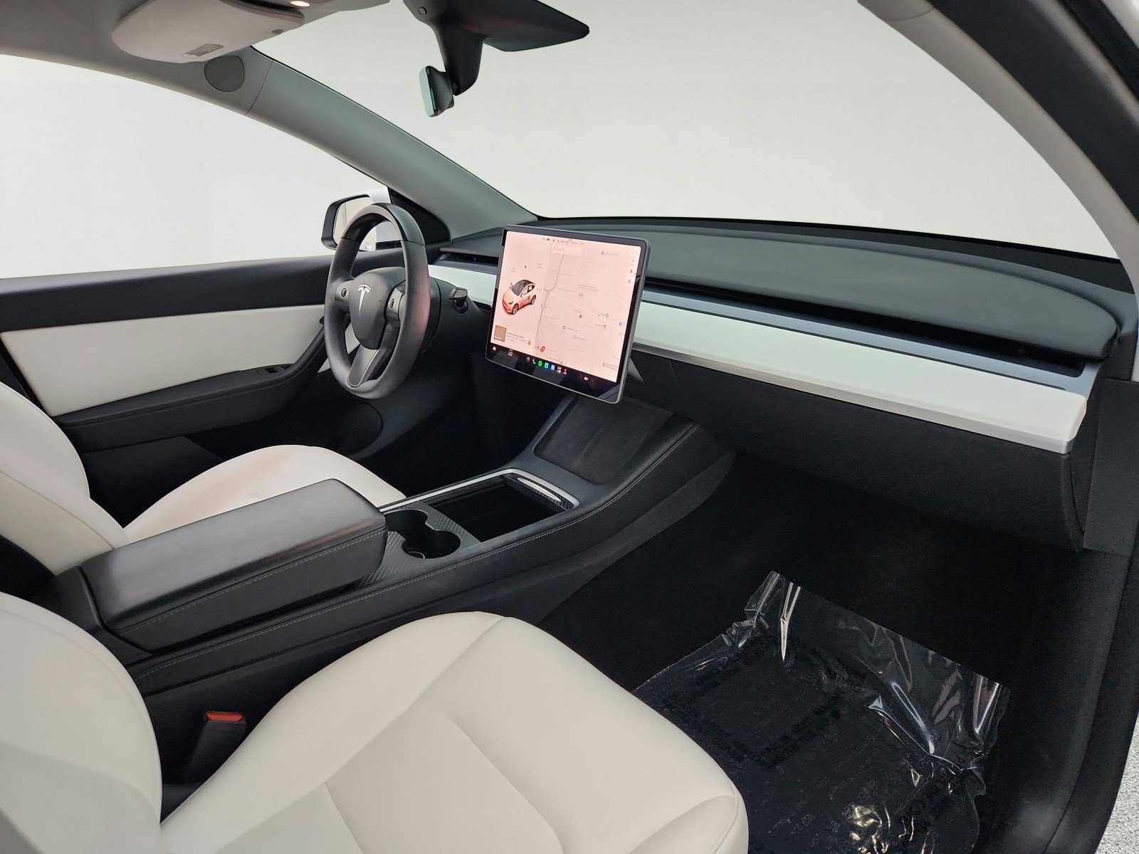 Used 2021 WHITE Tesla Long Range image 26