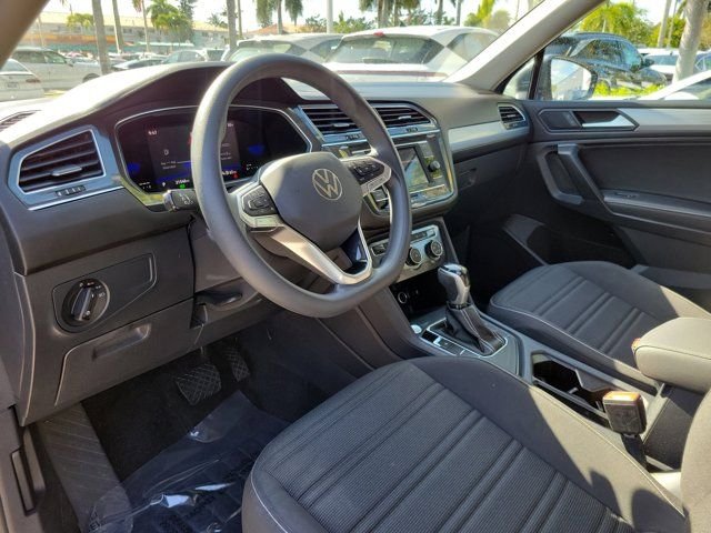 Used 2023 Gray Volkswagen 2.0T S image 15