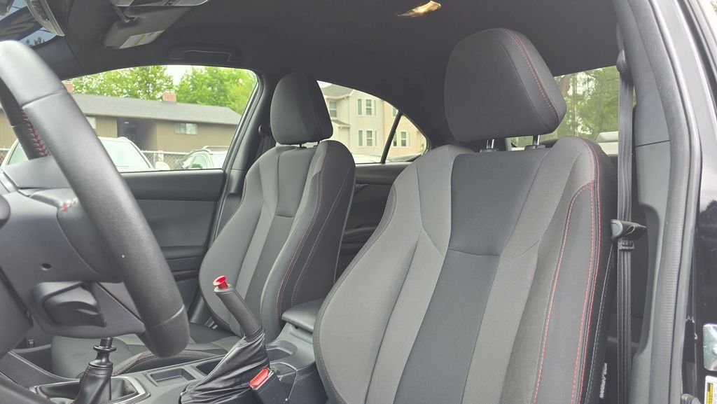 Used 2023 Crystal Black Silica Subaru Base image 20
