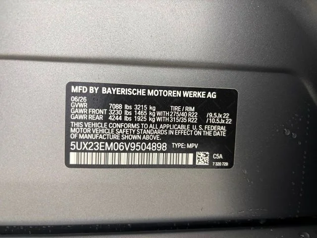 Used 2027 Frozen Pure Grey Metallic BMW xDrive40i image 21