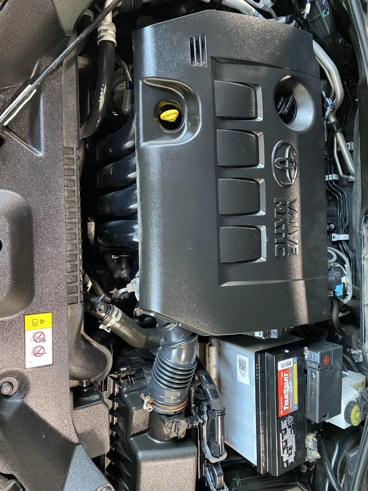 Used 2018 Black Sand Pearl Toyota XLE Premium image 25