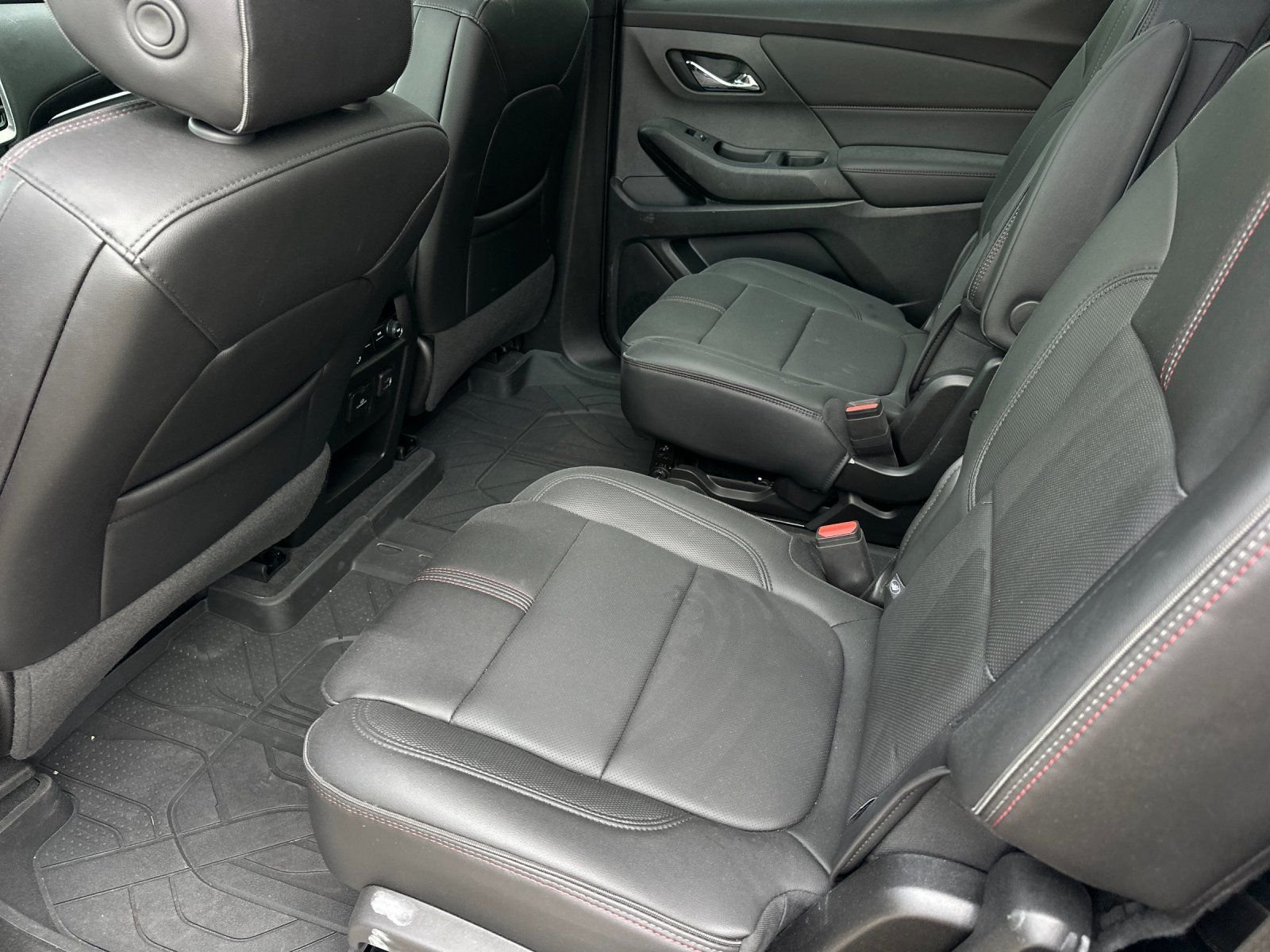 Used 2023 Summit White Chevrolet RS image 11