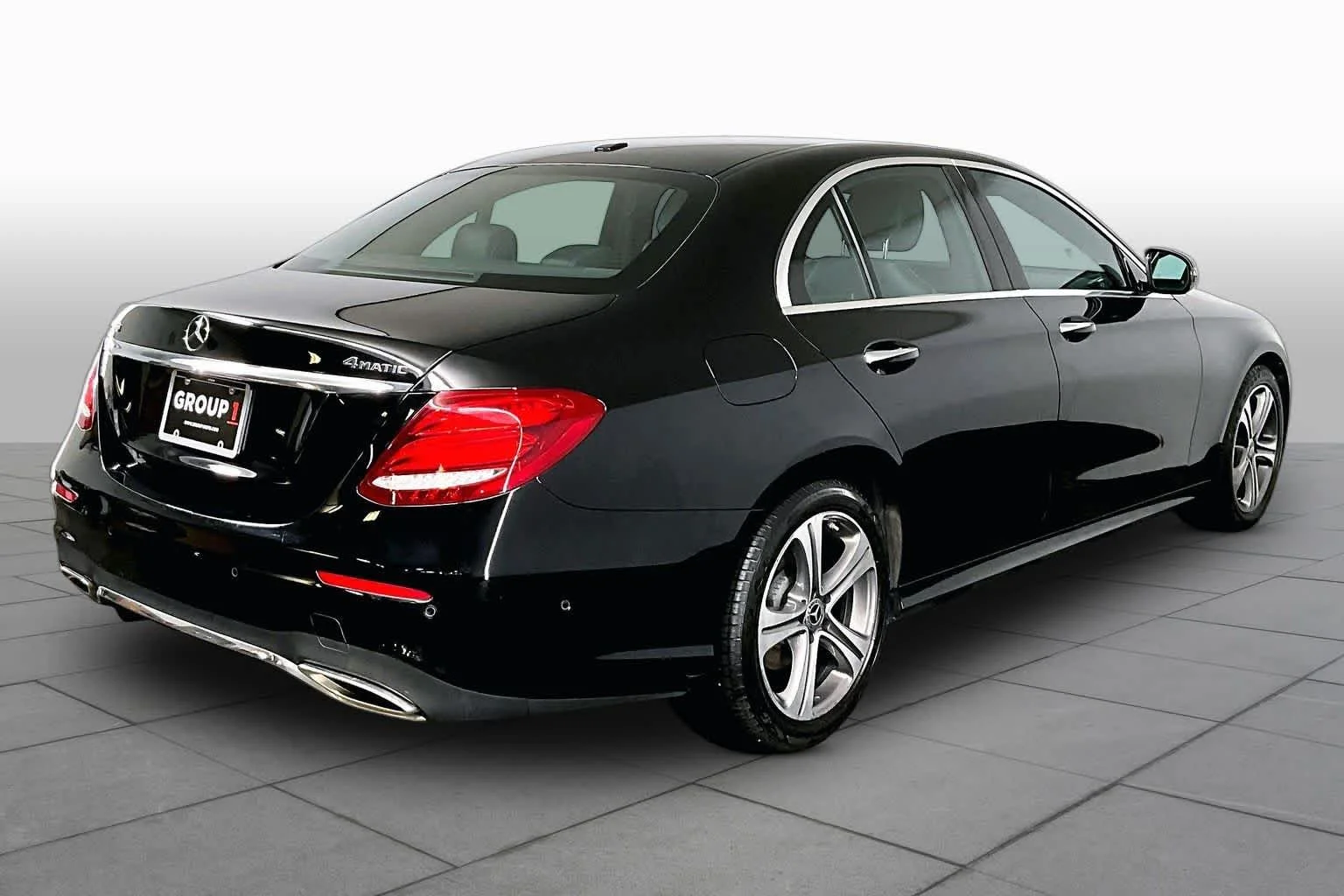 Used 2020 Black Mercedes-Benz E 350 image 13