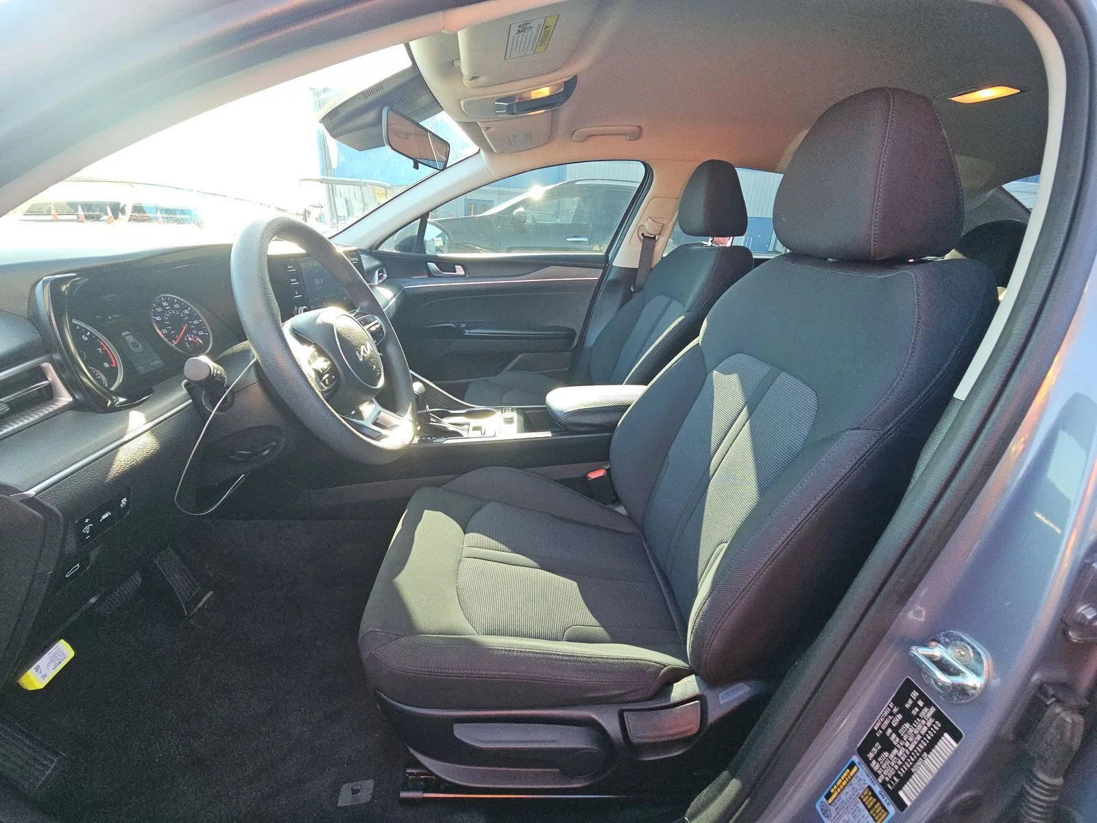 Used 2022 Silver Kia LX image 3
