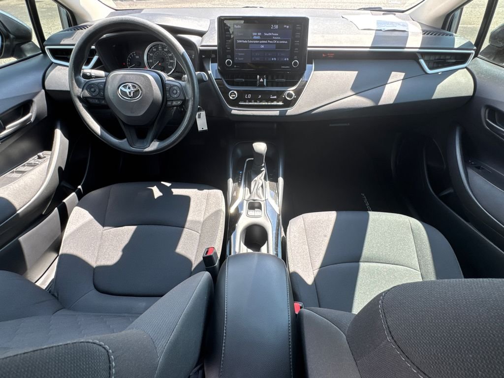 Used 2022 Gray Toyota LE image 22