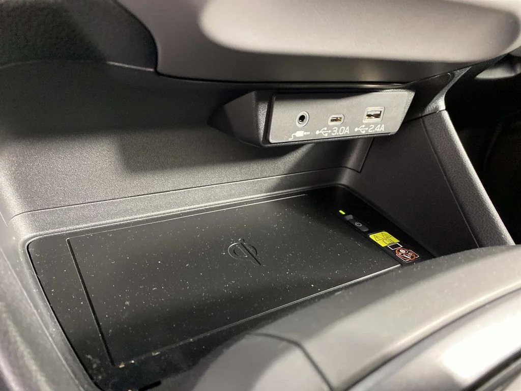 Used 2025 Blue Subaru Limited image 23