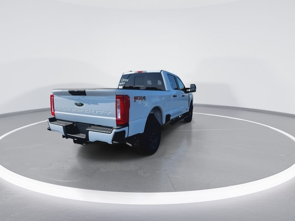 New 2026 Oxford White Ford F-350® XL image 20